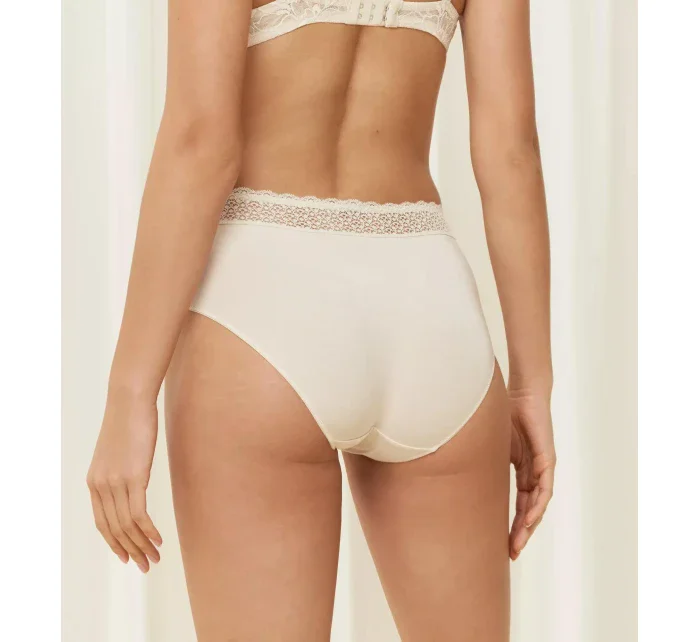 Dámske nohavičky Feel of Modal Midi - CREAMY DREAM - krémová 6720 - TRIUMPH