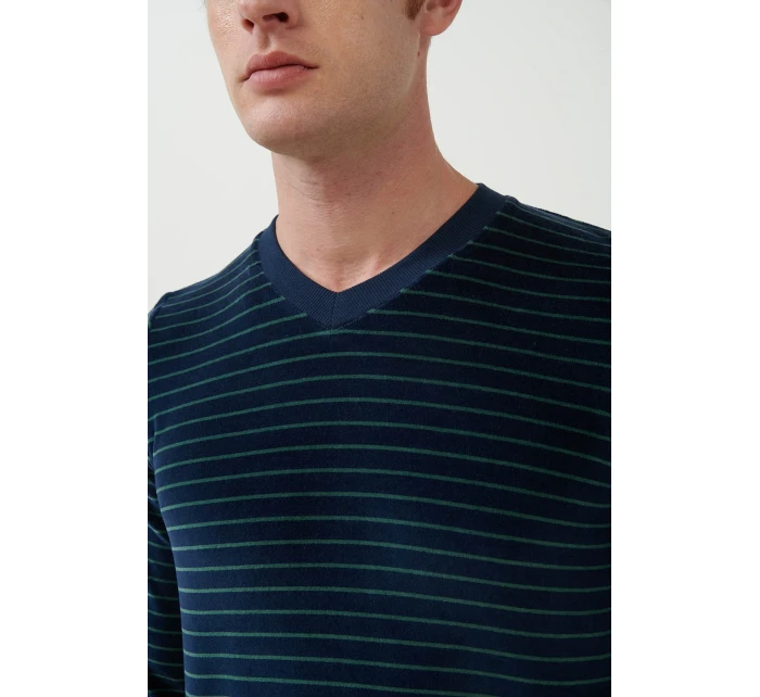 Sametové pruhované pyžamo model 20517137 - Vamp Sametové pruhované pyžamo model 20517137 - Vamp