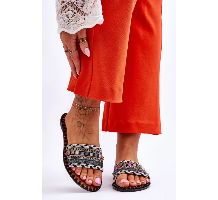 Damskie Zdobione Klapki Czarne Bellisa