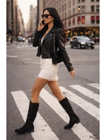 Dámské perforované kozačky na nízkém podpatku model 21998048 Černé - S.Barski