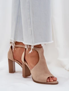 Sandały Na Słupku Z Eko Zamszu Beżowe Lanadriena