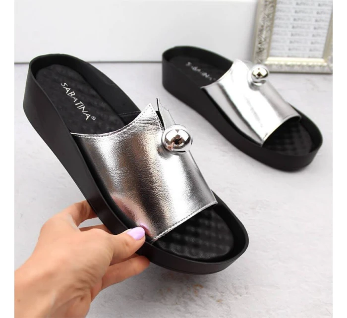 Dámské ažurové sandály béžové model 21904482 - Sabatina