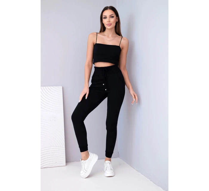 Dámské teplákové kalhoty s vysokým pasem a šňůrkou černé