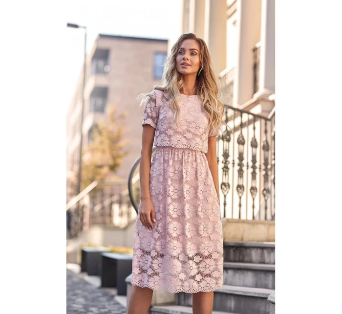 Dámské krajkové midi šaty model 21903285 růžové - Moe