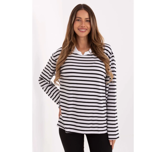 Blúzka model 221744 Relevantnosť Blúzka model 221744 Relevantnosť