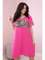 Šaty s leopardím vzorom ružovej farby