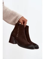 Dámské kotníkové boty z přírodního semiše na podpatku model 21713301 čokoládové - Zazoo