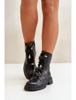 Členkové topánky z eko kože Workery Dámske s príveskami Čierne Rianael