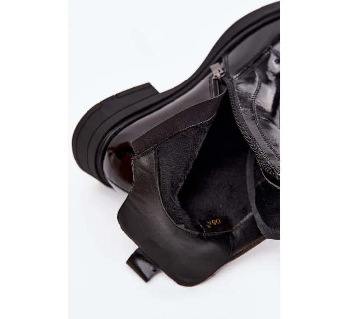 Lakované dámské kozačky z přírodní kůže model 21713802 Černé - D&A