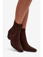 Semišové dámské boty na podpatku zateplené hnědé model 21747763 - Boto