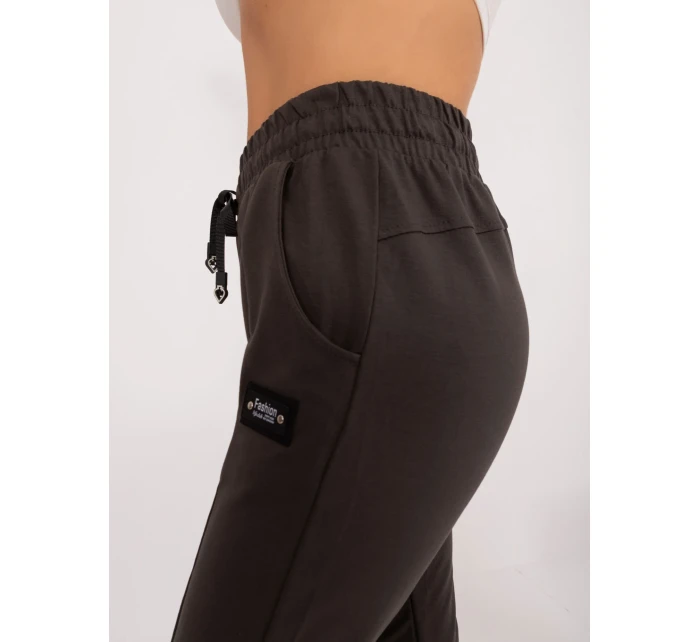 Spodnie dresowe RV DR model 19905095 ciemny khaki - FPrice Spodnie dresowe RV DR model 19905095 ciemny khaki - FPrice