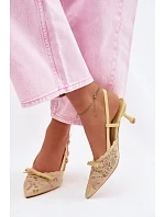 Sandále na podpätku model 226926 Vykročte štýlovo