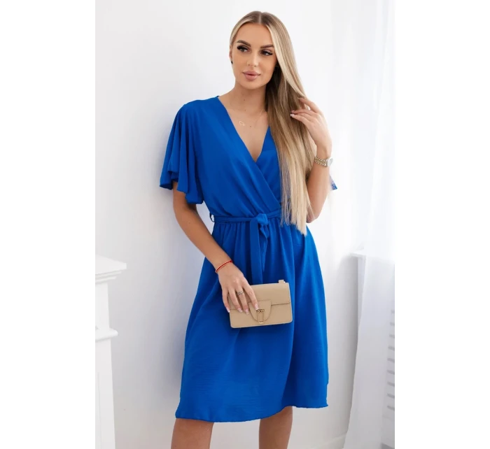 Šaty s model 21915251 výstřihem chrpově modrá - K-Fashion