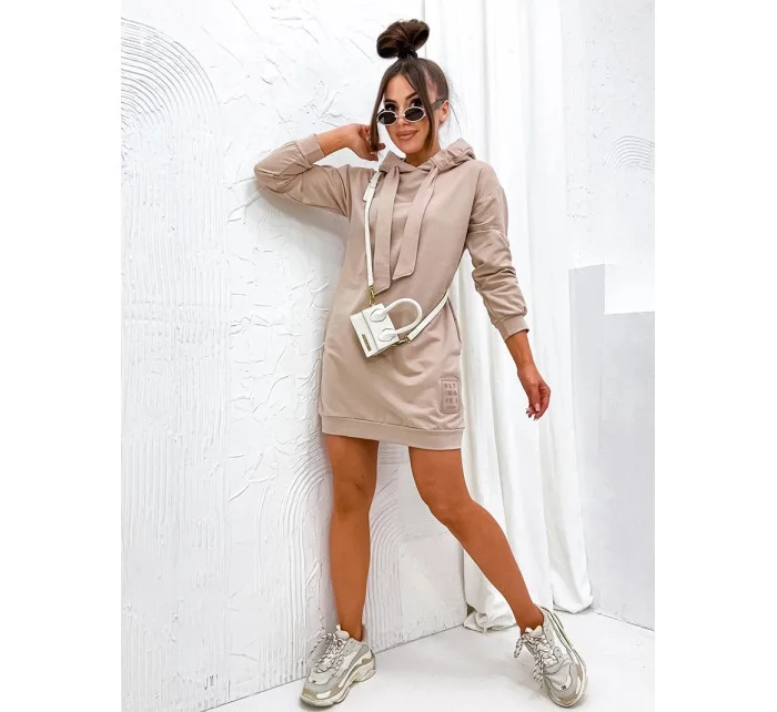 Béžové teplákové šaty s kapucňou (725) Béžové teplákové šaty s kapucňou (725)