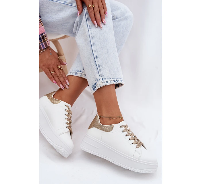 Dámské tenisky na platformě z imitace kůže bílo-zlaté se třpytkami Calinae