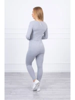 Súprava s riasením na blúzke šedej farby