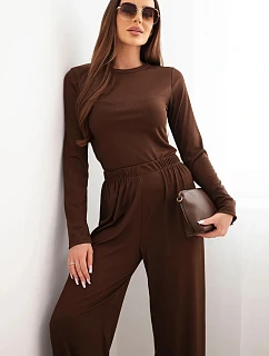 Dámsky viskózový komplet s blúzkou a širokými nohavicami hnedej farby
