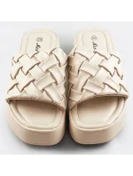 Béžové dámské pantofle na platformě model 17352370 - Mix Feel