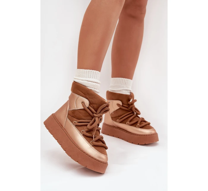 Nízké dámské sněhule s kožíškem a šněrováním Camel model 21705646 - Boto Nízké dámské sněhule s kožíškem a šněrováním Camel model 21705646 - Boto