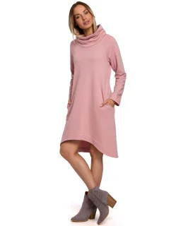 Dámské šaty s asymetrickým lemem model 20609393 pudrově růžové - Moe