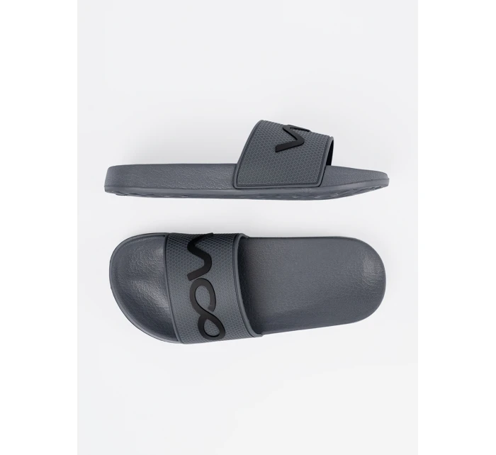 Klasické sivé a strieborné dámske ponožky na plochom podpätku Klasické sivé a strieborné dámske ponožky na plochom podpätku