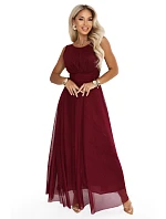 dlouhé maxi šaty s tylem a kulatým výstřihem – vínová model 22278796 - numoco basic dlouhé maxi šaty s tylem a kulatým výstřihem – vínová model 22278796 - numoco basic