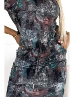 Dámské sportovní šaty s kapsičkami a s tmavě šedým vzorem model 19019234 - numoco Dámské sportovní šaty s kapsičkami a s tmavě šedým vzorem model 19019234 - numoco