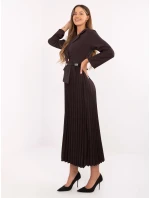 Sukienka IT SK model 21314594 ciemny brązowy - FPrice Sukienka IT SK model 21314594 ciemny brązowy - FPrice