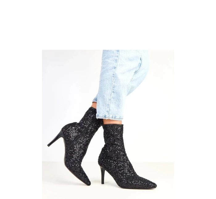 Topánky na podpätku model 217901 Solea