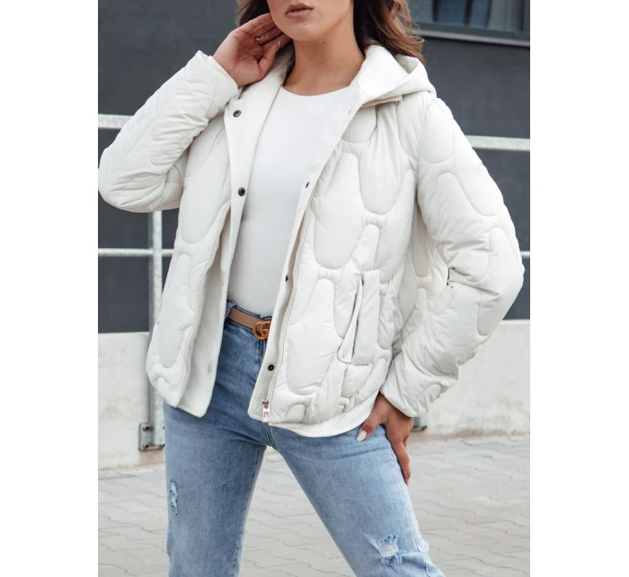 Dámská zimní bunda bílá Dstreet model 21979194 - FashionStreet Dámská zimní bunda bílá Dstreet model 21979194 - FashionStreet