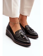 Damskie Półbuty Na Koturnie Z Ozdobą Czarne Miliret