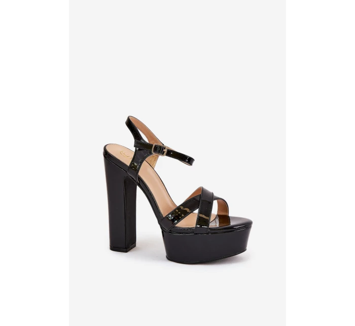 Dámské sandály na vysokém podpatku a platformě lakované černé model 21688886 - Boto