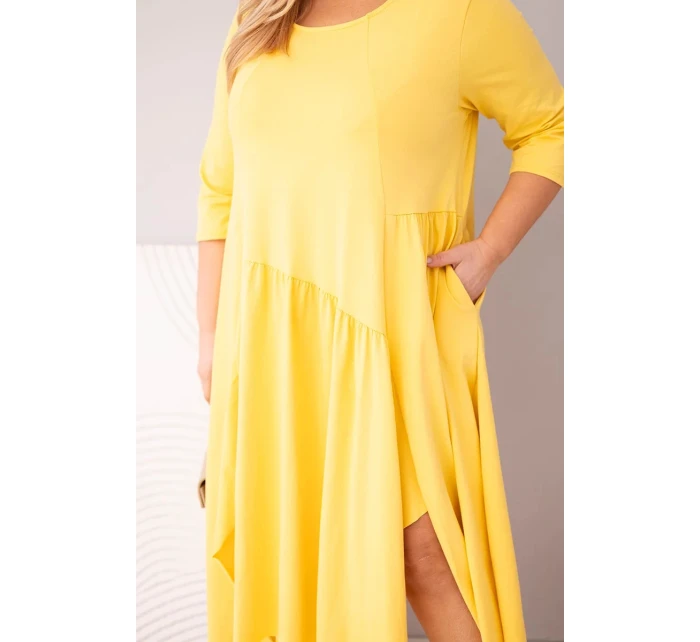 Dámske bavlnené šaty nadmernej veľkosti s asymetrickým lemom žltá