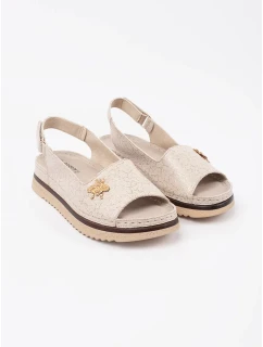 Krásné dámské sandály béžové model 21165777 - SWEET SHOES