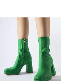 Topánky na podpätku model 206496 Solea