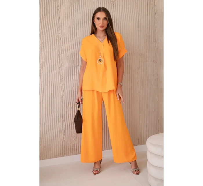 Komplet s náhrdelníkem halenka + kalhoty pomeranč Komplet s náhrdelníkem halenka + kalhoty pomeranč