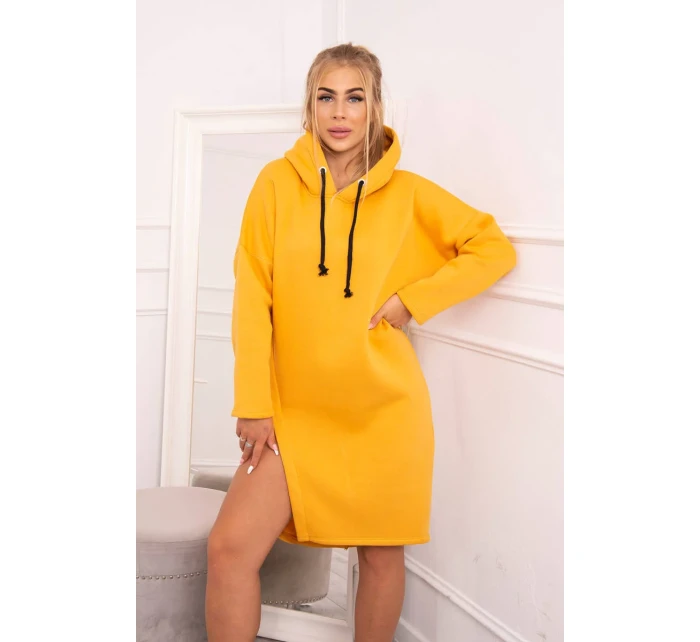 Šaty s kapucňou a bočným rázporkom broskyňové Šaty s kapucňou a bočným rázporkom broskyňové