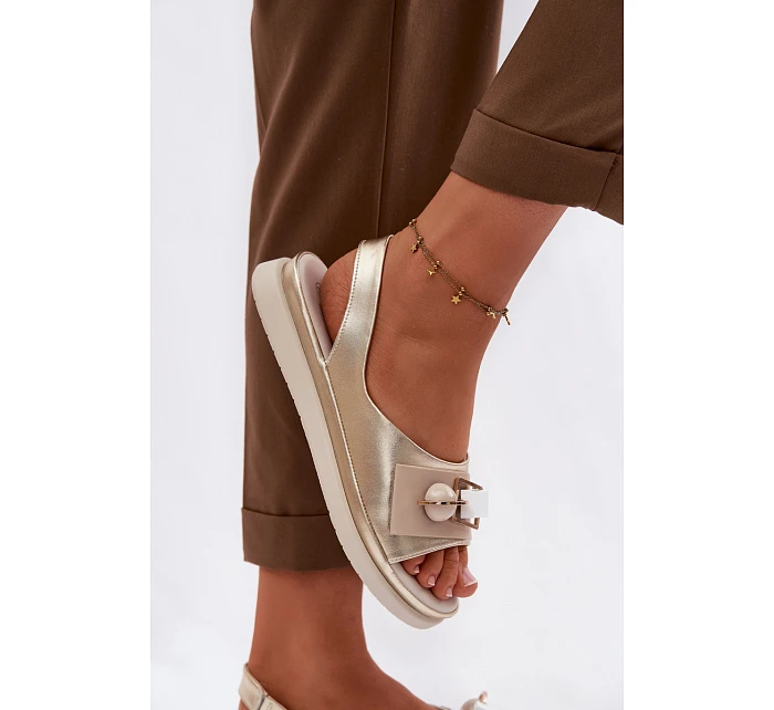 Kožené dámské sandály s ozdobou D&A GR61-5932 Zlaté