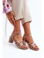 Dámské sandály na podpatku model 21656603 Zlaté - SERGIO LEONE