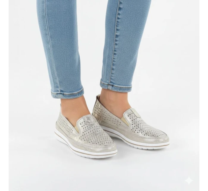 Dámske zlaté kožené poltopánky Jezzi 5364 Dámske zlaté kožené poltopánky Jezzi 5364