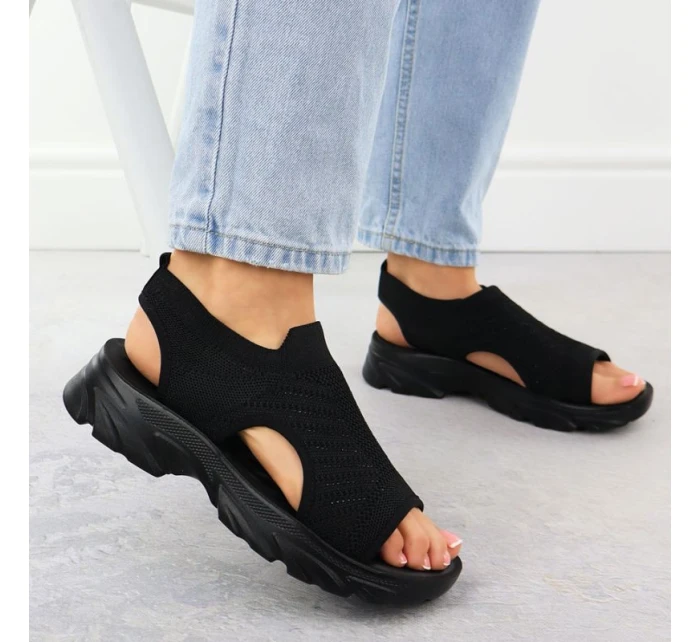 Dámské černé sandály model 21904827 - Potocki