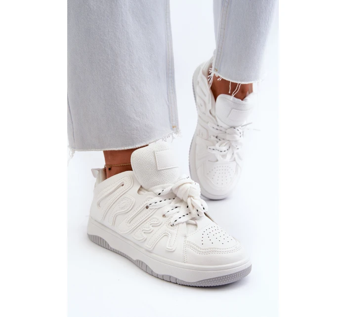 Dámské tenisky z ekologické kůže bílé model 21657149 - Boto Dámské tenisky z ekologické kůže bílé model 21657149 - Boto