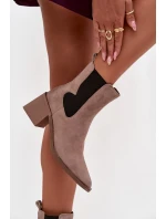 Kožené semišové dámské kotníčkové boty na podpatku s  béžové model 21712851 - Artiker