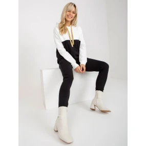 Súprava RV KMPL 8419.96P biela a čierna Súprava RV KMPL 8419.96P biela a čierna