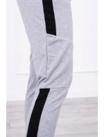 Šedá pruhovaná športová súprava
