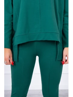 Súprava so zelenou blúzkou nadmernej veľkosti