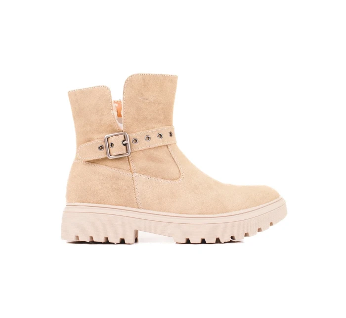 Praktické hnedé členkové topánky na plochom podpätku pre ženy Praktické hnedé členkové topánky na plochom podpätku pre ženy