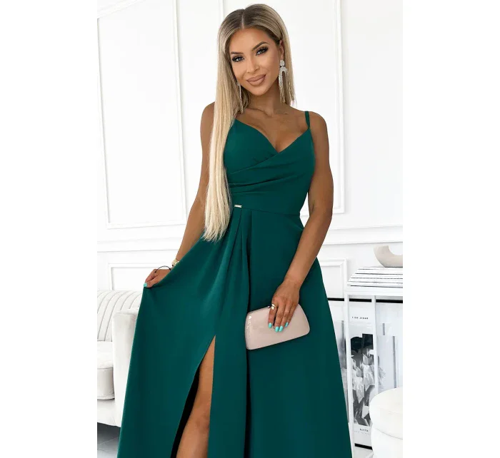 CHIARA Elegantní zelené dámské dlouhé maxi šaty na ramínkách model 18829195 - numoco CHIARA Elegantní zelené dámské dlouhé maxi šaty na ramínkách model 18829195 - numoco