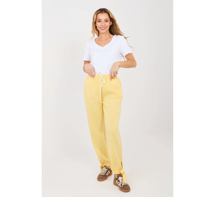 Tepláky model 223782 Taliansko Moda