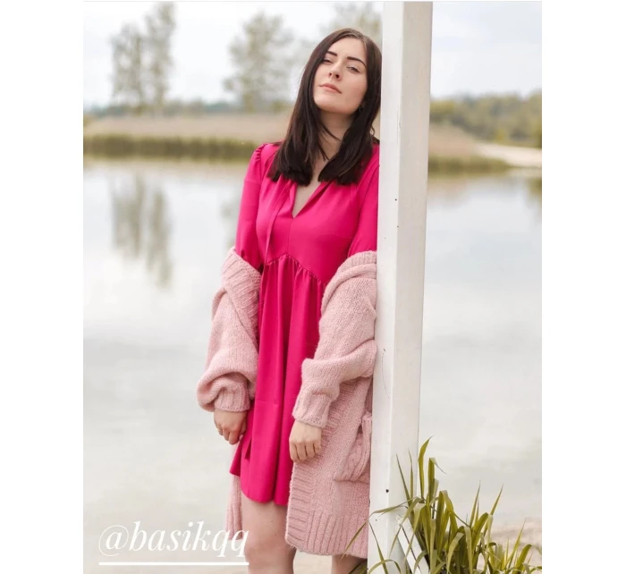 Červené dámské šaty s volánkovým stojáčkem model 7186431 - INPRESS